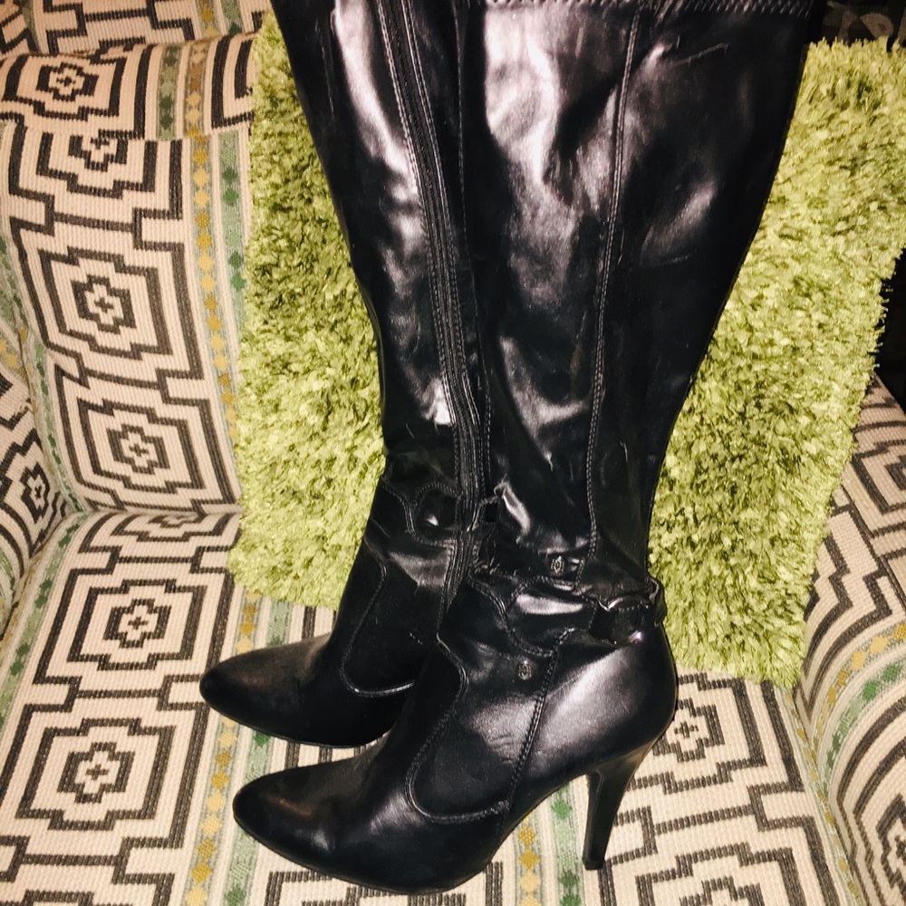 Super Sexy Knee high zip Dana Buchman Black 3” Stilleto Boots